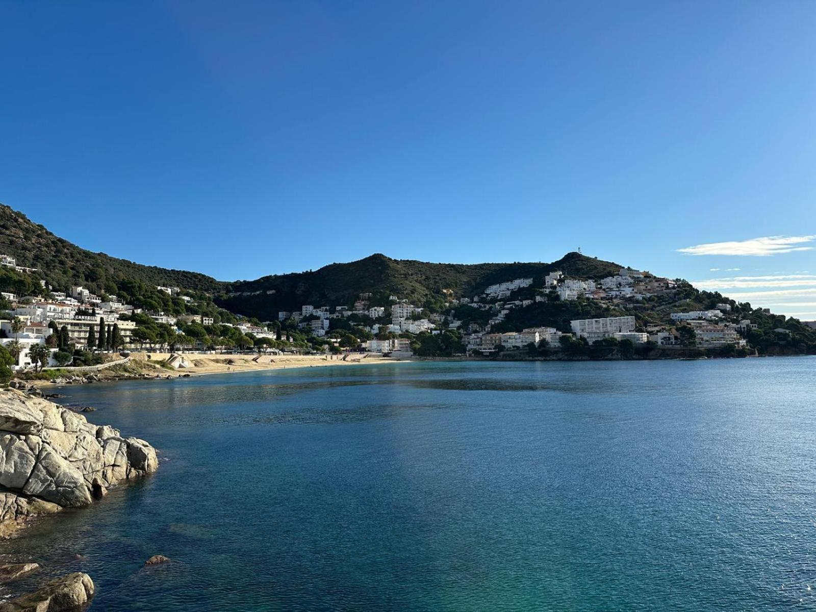 Apartamento En Roses Parking Y Piscina Comunitaria 外观 照片
