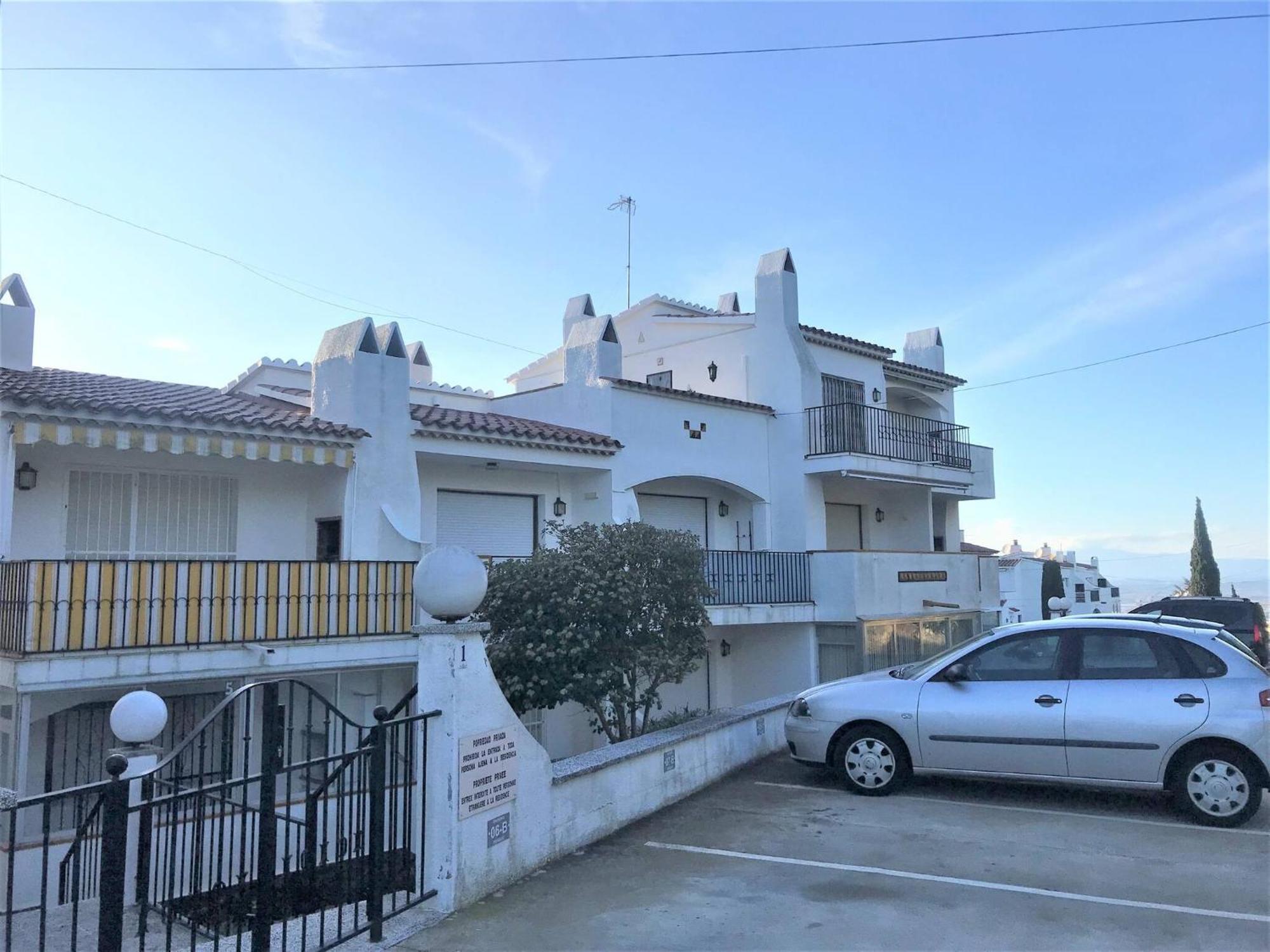 Apartamento En Roses Parking Y Piscina Comunitaria 外观 照片